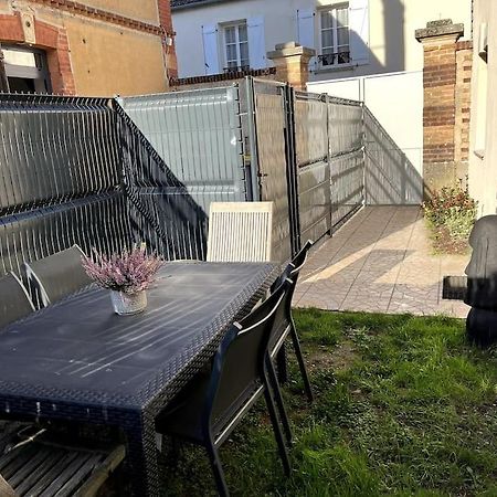 Petite Maison De Charme A 10 Minutes De Disney ! 몽테브랭 외부 사진